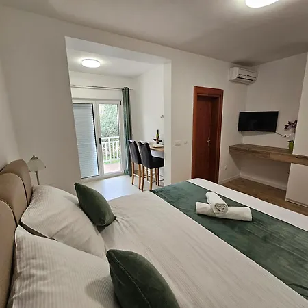 Kovac Apartman *