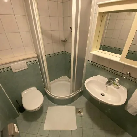 Kovac * 마카르스카