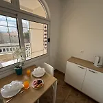 Kovac * Makarska